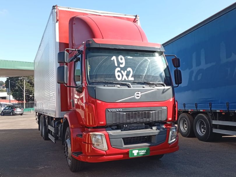 VOLVO VM 270 6x2 2p (diesel) (E5)