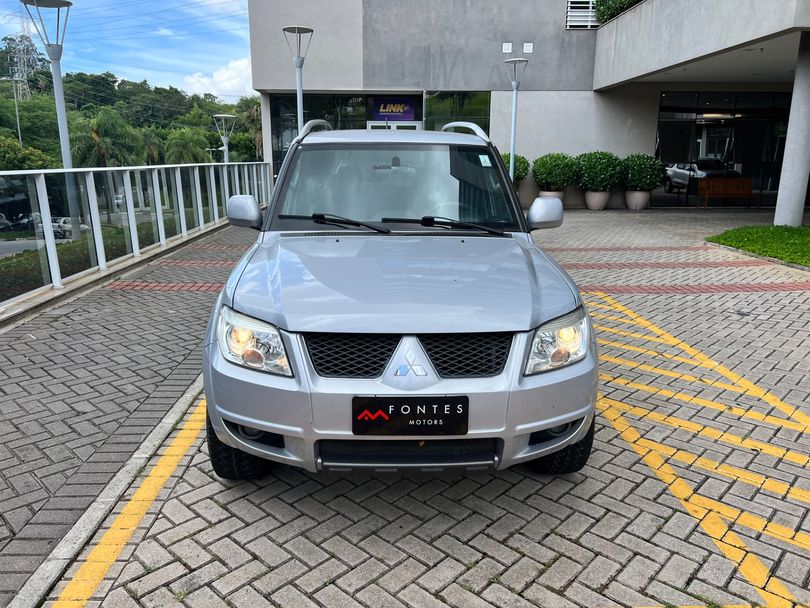 Mitsubishi Pajero TR4 2.0 Flex 16V 4X2 Aut.