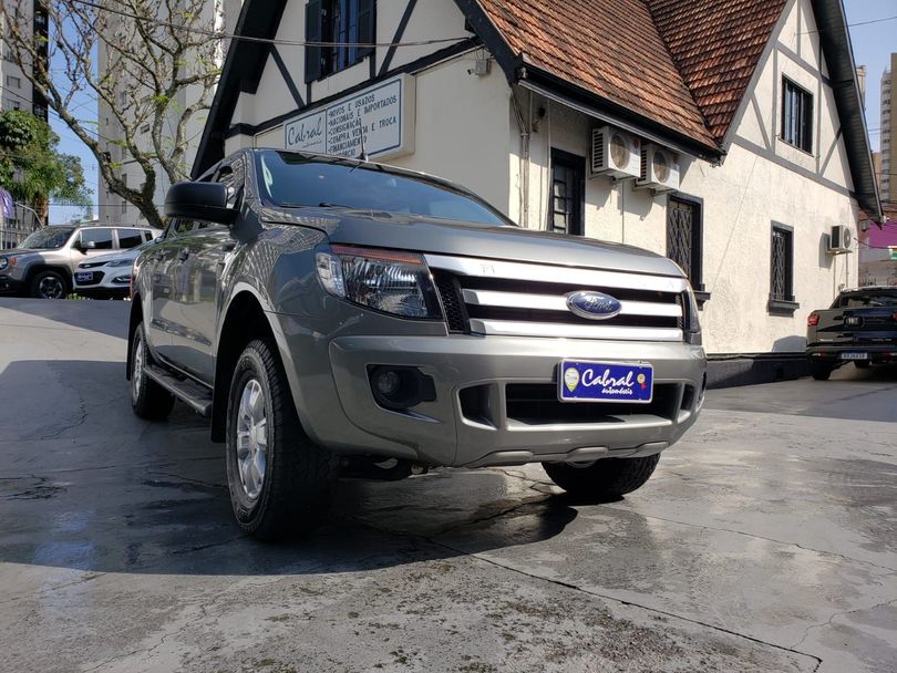 Ford Ranger XLS 2.2 4x4 CD Diesel Mec.