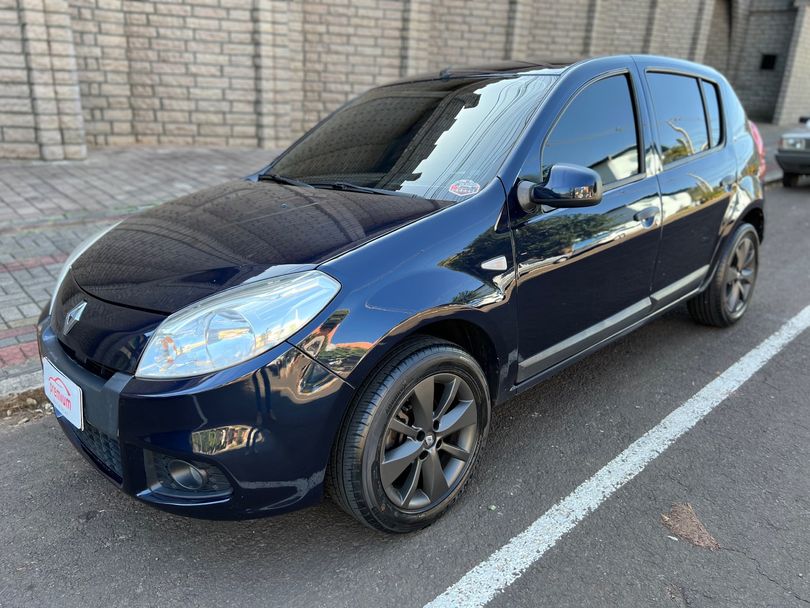 Renault SANDERO Expression Hi-Flex 1.6 8V 5p
