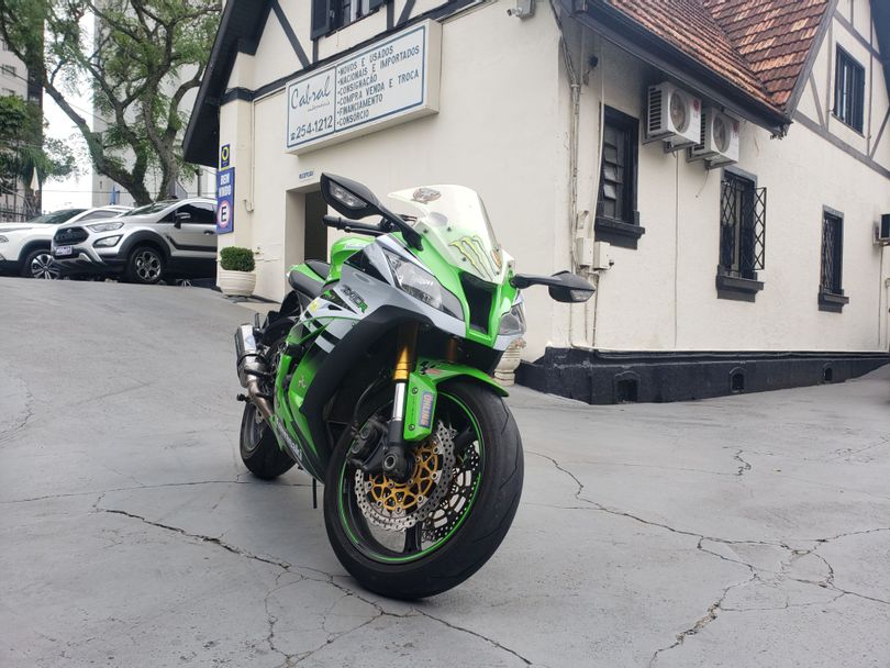 KAWASAKI NINJA ZX-10/ ZX-10R 1000cc/30TH Aniv.