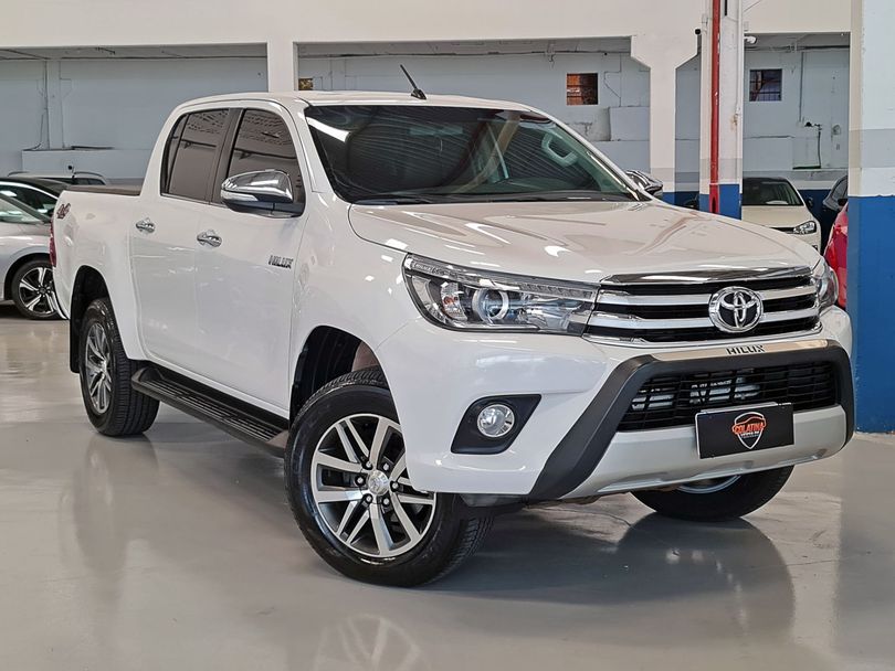 Toyota Hilux CD SRX 4x4 2.8 TDI 16V Diesel Aut.