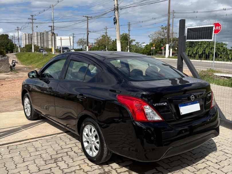 NISSAN 1.0 12V FLEX 4P MANUAL