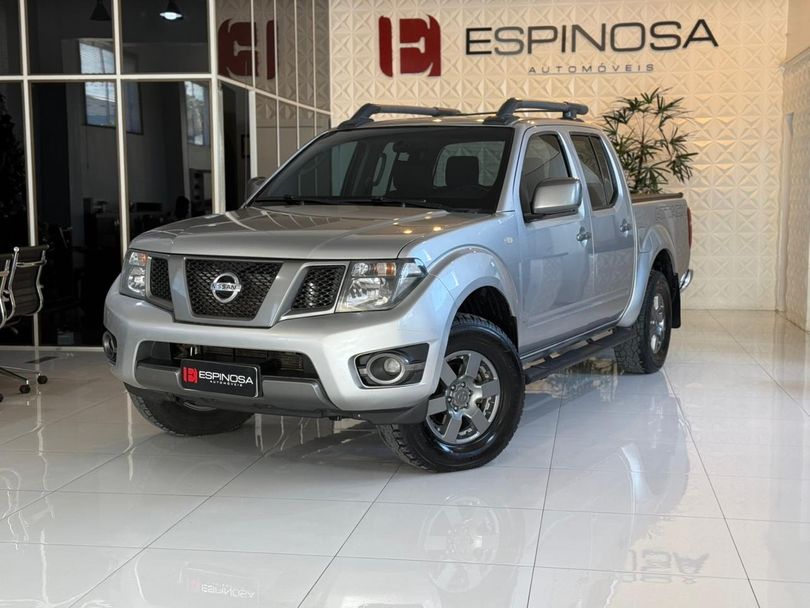 Nissan Frontier SV AT. CD 4x4 2.5 TB Dies. Aut.