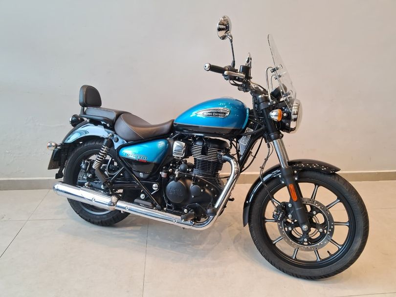 Royal Enfield Meteor 350 Stellar