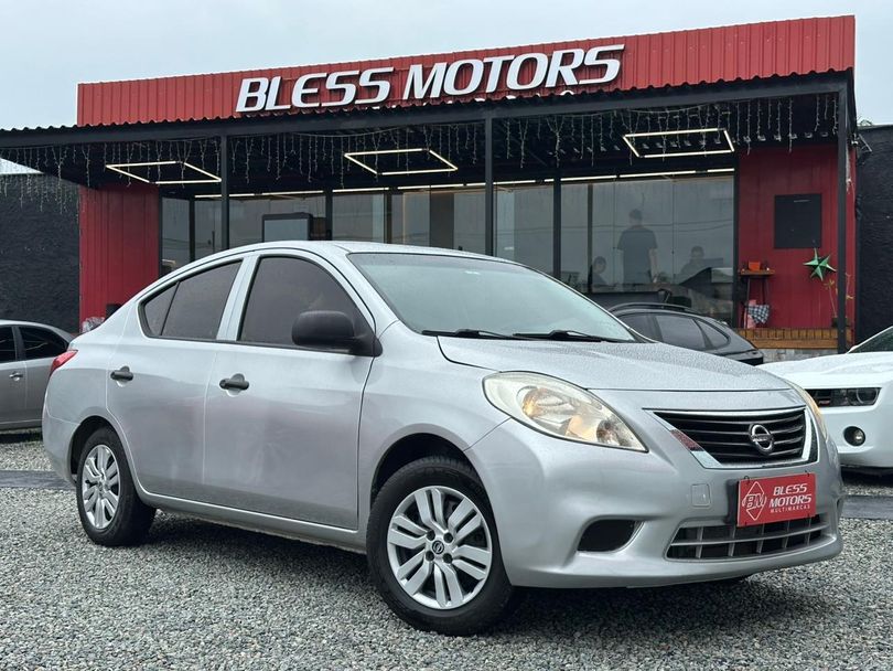 Nissan VERSA S 1.6 16V Flex Fuel 4p Mec.