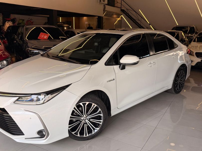 Toyota Corolla Altis Prem. 1.8 Aut. (Híbrido)