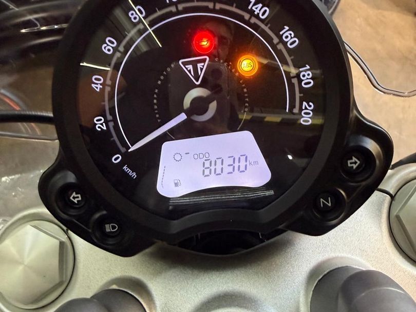TRIUMPH BONNEVILLE SPEEDMASTER 1200cc