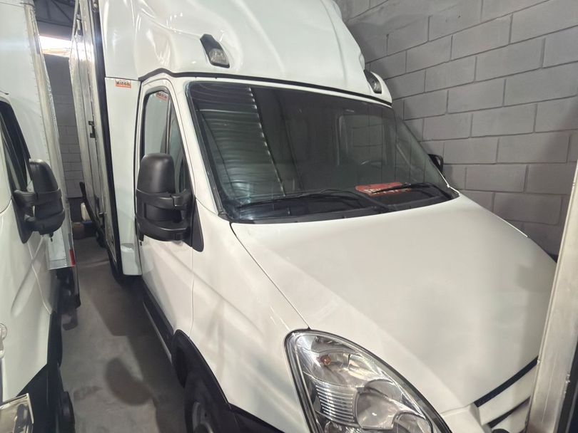 IVECO DAILY CHASSI 35S14 2p (diesel)