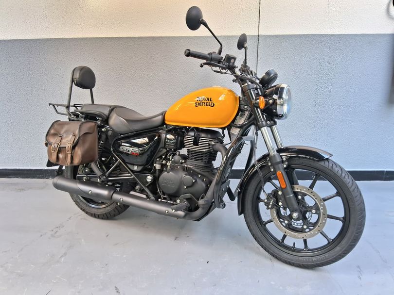 Royal Enfield Meteor 350 Fireball 