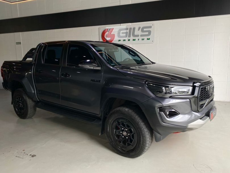 Toyota Hilux CD GR-S 4x4 2.8 TDI Dies. Aut.