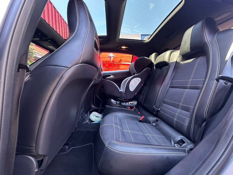 Mercedes GLA 200 Advance 1.6/1.6 TB 16V Flex Aut.