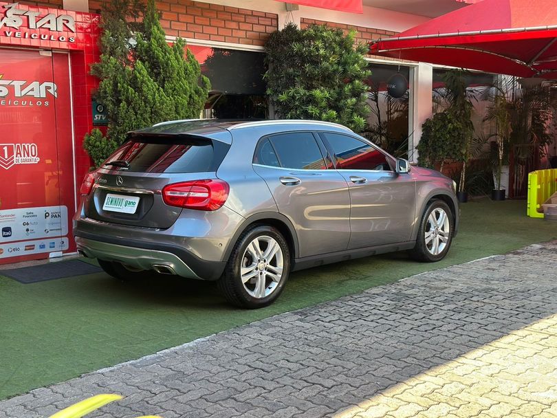 Mercedes GLA 200 Advance 1.6/1.6 TB 16V Flex Aut.