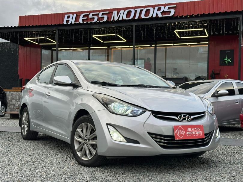 Hyundai Elantra GLS 2.0 16V Flex Aut.