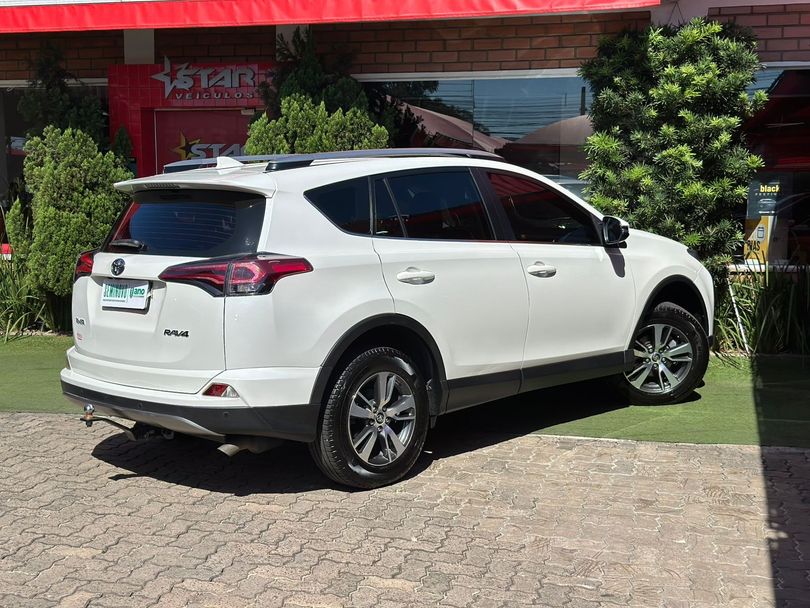 Toyota RAV4 2.0 TOP 4x2 16V Aut.