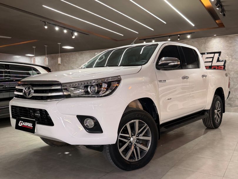 Toyota Hilux CD SRX 4x4 2.8 TDI 16V Diesel Aut.