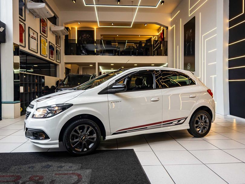 Chevrolet ONIX HATCH EFFECT 1.4 8V F.Power 5p Mec.