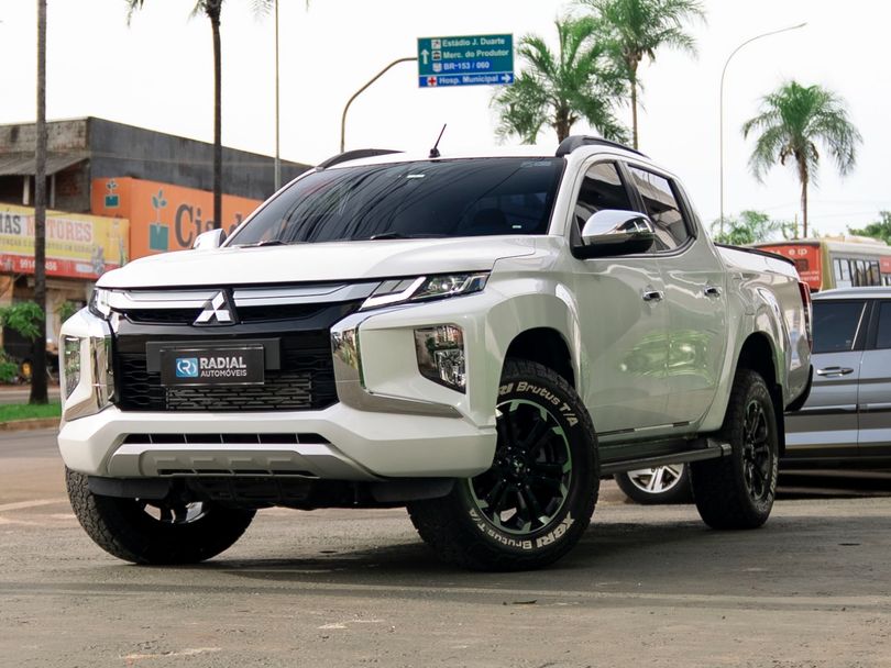 Mitsubishi L200 Triton Sport HPE 2.4 CD Diesel Aut.