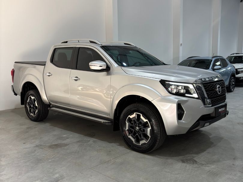 Nissan Frontier XE CD 4x4 2.3 Bi-TB Diesel Aut.