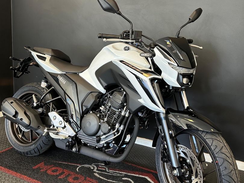 YAMAHA FZ25 250 FAZER CONNECTED