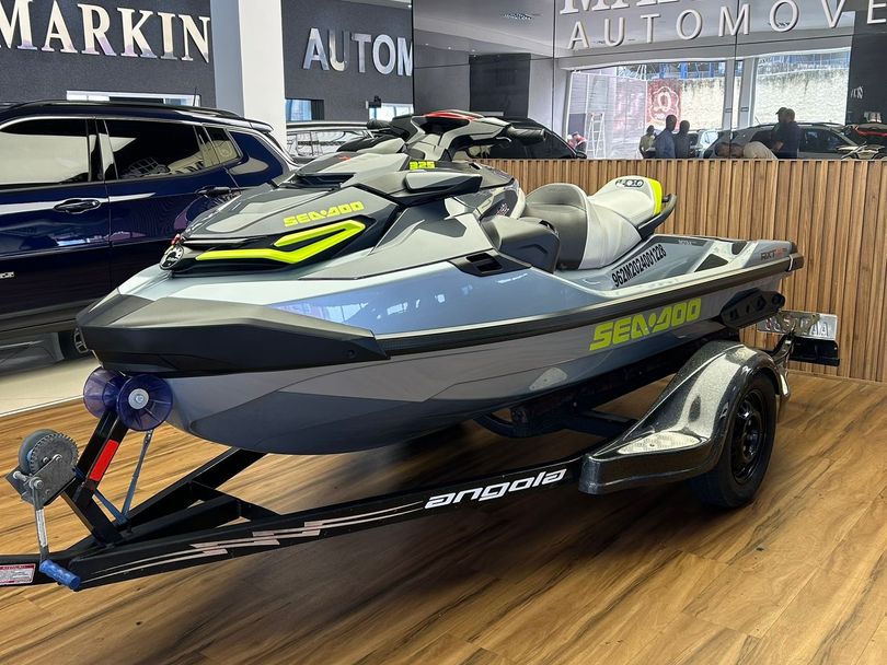 Sea-doo 325 RXT x RS