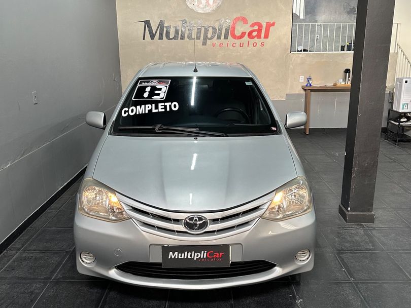 Toyota ETIOS XS  1.3 Flex 16V 5p Mec.