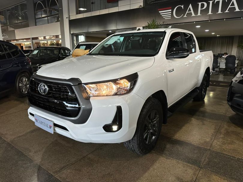 Toyota Hilux CD SR 4x4 2.8 TDI Diesel Aut.