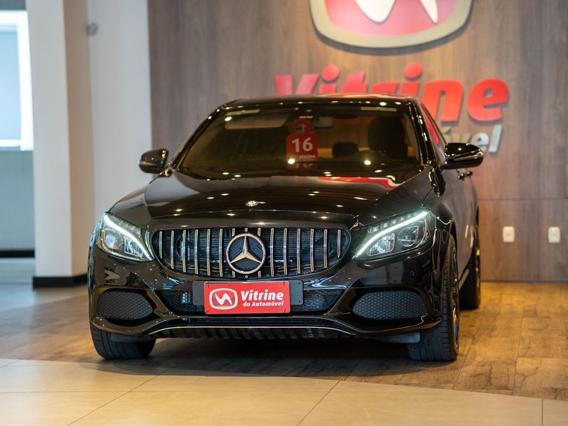 Mercedes C-200 Avantgarde 2.0 TB 16V 184cv Aut.