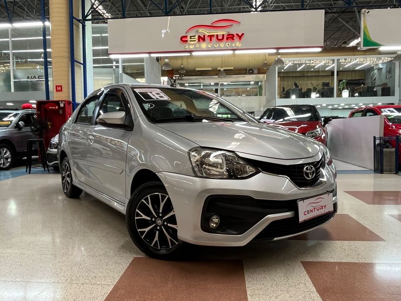 Toyota ETIOS PLATINUM Sed. 1.5 Flex 16V 4p Aut.