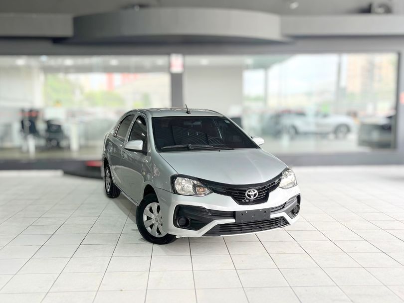 Toyota ETIOS X Sedan 1.5 Flex 16V 4p Aut.