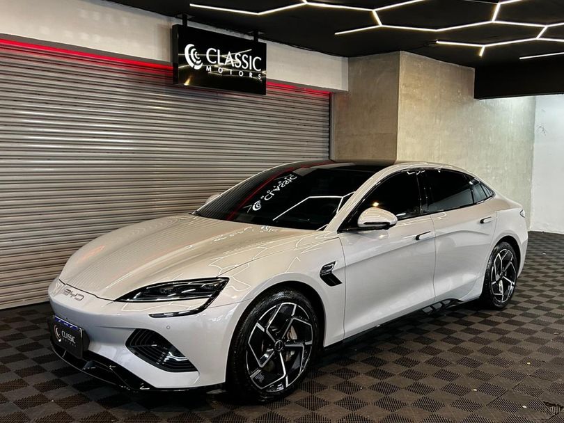 BYD Seal (Elétrico)