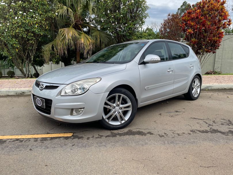 Hyundai i30 2.0 16V 145cv 5p Aut.