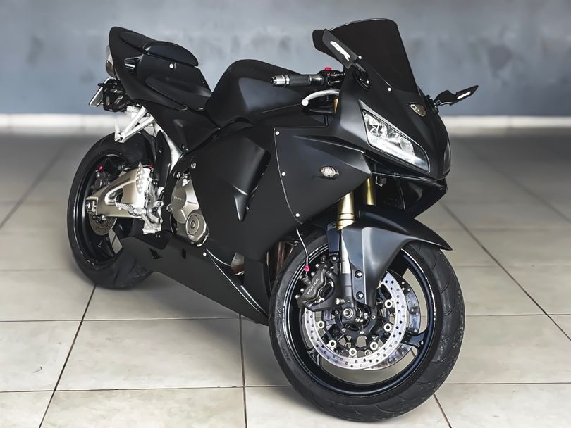 HONDA CBR 600 RR