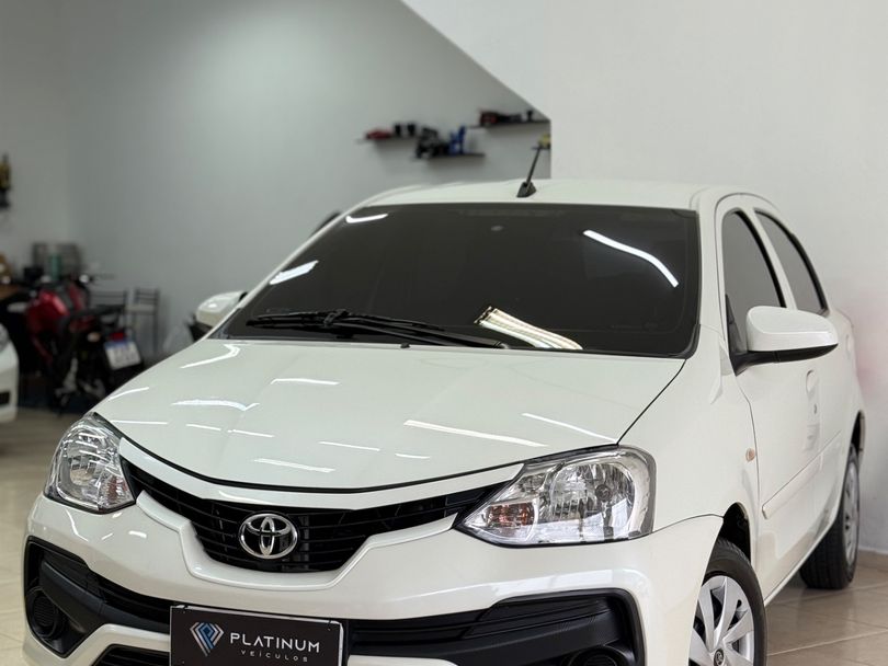 Toyota ETIOS X 1.3 Flex 16V 5p Mec.