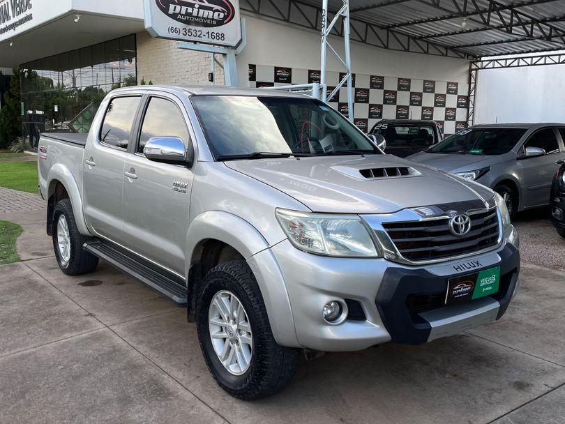 Toyota Hilux CD SRV D4-D 4x4 3.0 TDI Diesel Aut
