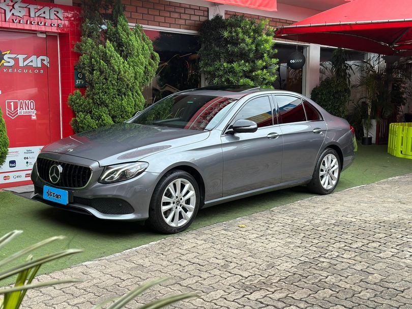 Mercedes E-250 Exclusive 2.0 TB 211cv Aut.