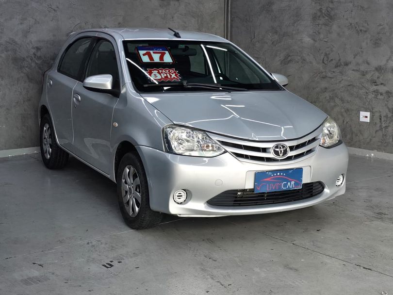 Toyota ETIOS XS 1.5 Flex 16V 5p Aut.