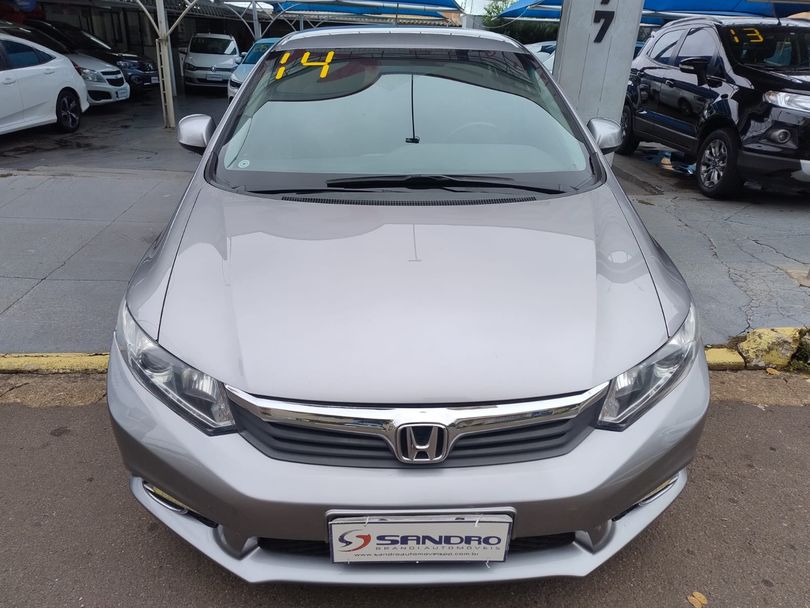 Honda Civic Sedan LXS 1.8/1.8 Flex 16V Aut. 4p
