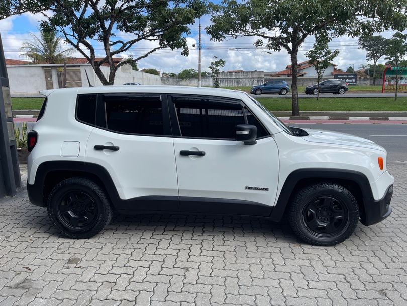 Jeep Renegade 1.8 4x2 Flex 16V Aut.