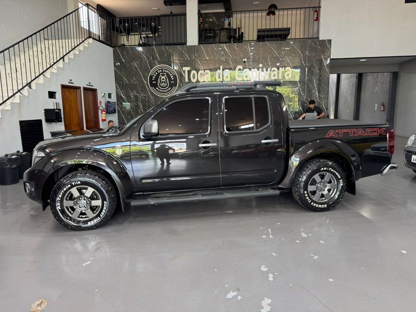 Nissan Frontier SV ATTACK CD 4x2 2.5 TB Diesel