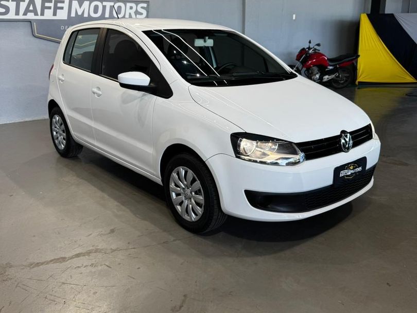 VolksWagen Fox 1.6 Mi Total Flex 8V 5p