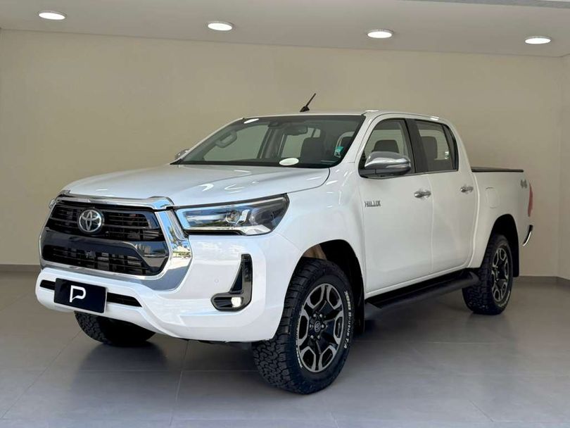 Toyota Hilux CD SRX 4x4 2.8 TDI 16V Diesel Aut.