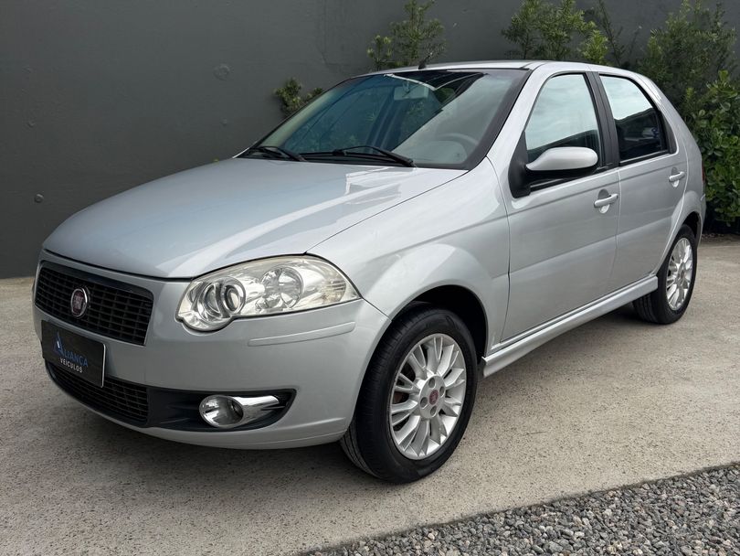 Fiat Palio ELX 1.4 Fire/30 Anos F. Flex 8V 4p