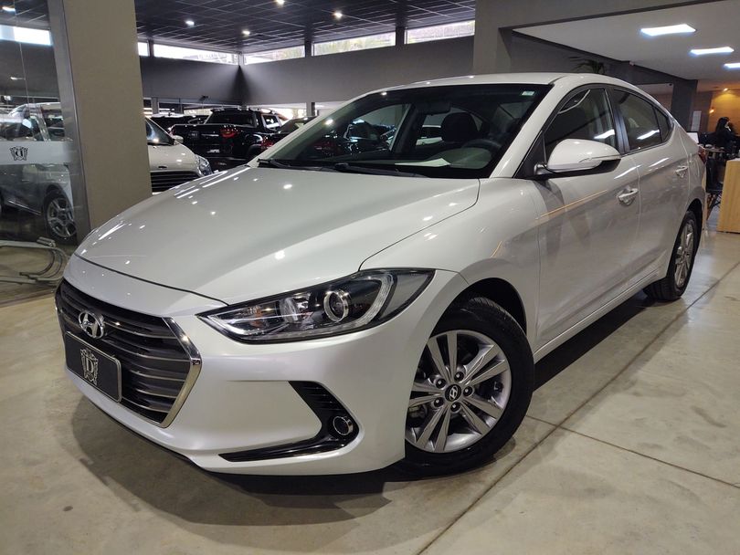 Hyundai Elantra 2.0 16V Flex Aut.