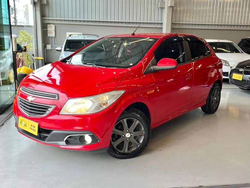 Chevrolet ONIX HATCH LT 1.0 8V FlexPower 5p Mec.