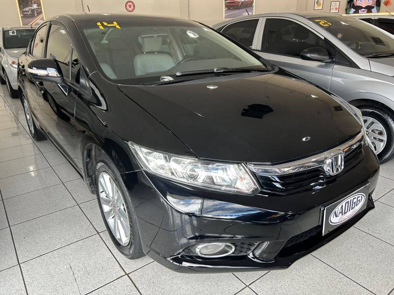 Honda Civic Sedan LXR 2.0 Flexone 16V Aut. 4p