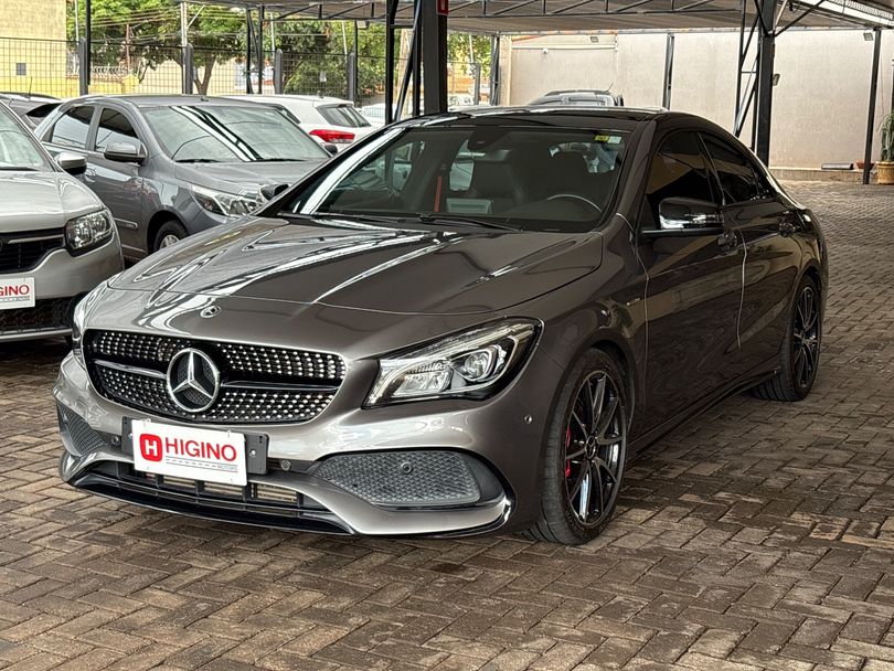 Mercedes CLA-250 Sport 4MATIC 2.0 16V 211cv Aut.
