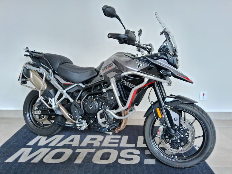 TRIUMPH TIGER 900 GT PRO