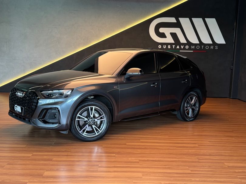 Audi Q5 SB P Black. 2.0 TFSIe S.Tr. Qt (Hib.)