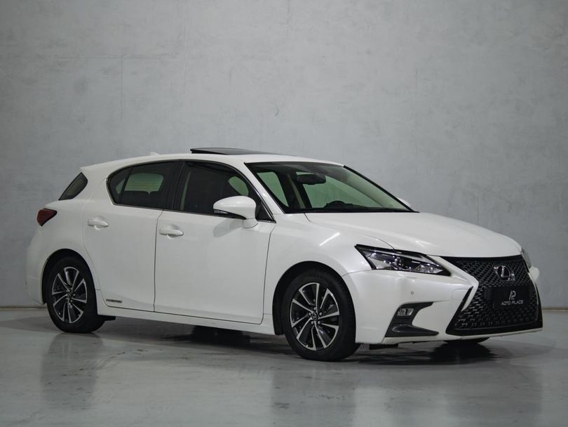 Lexus CT200h  1.8 16V Aut. (Híbrido)
